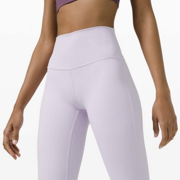 Lululeon Wunder Under - Picture 3 of 9